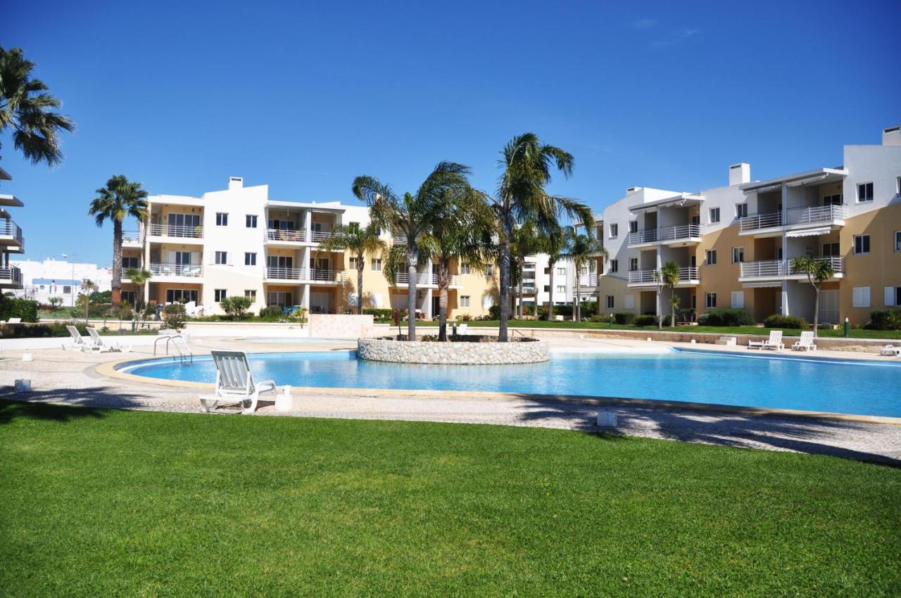 Sea And Pool At Vila Da Praia Alvor Exteriör bild